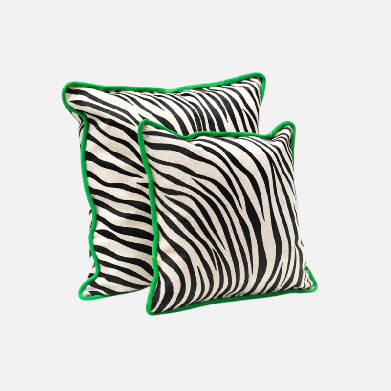 Cuscino in pelle con stampa zebra