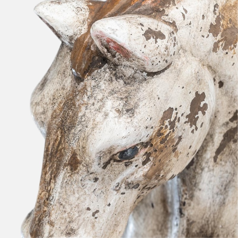 Cavallo a dondolo in legno